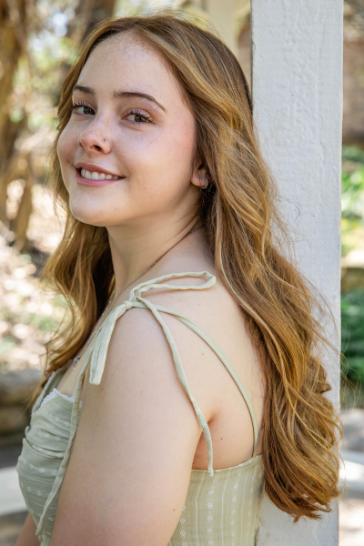 thm_march-2026-rf-senior-photos-zilker-botanical-gardens-003