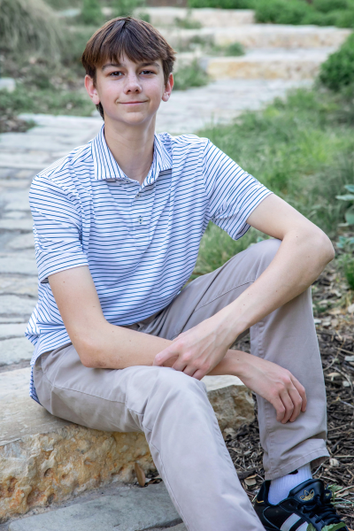 thm_march-2026-tm-senior-photos-waterloo-greenway-park-austin-060
