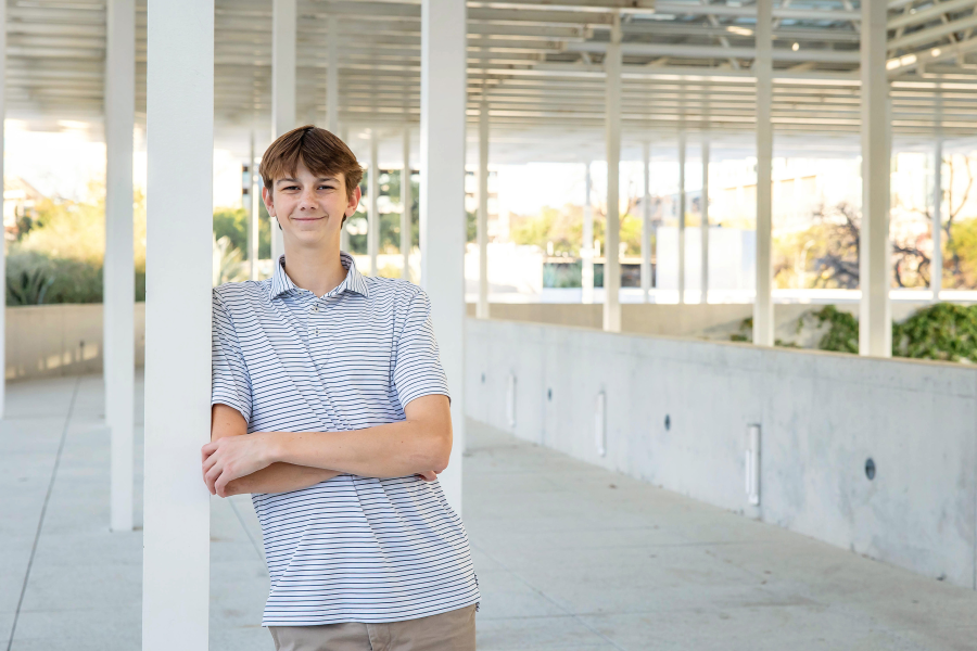 thm_march-2026-tm-senior-photos-waterloo-greenway-park-austin-083