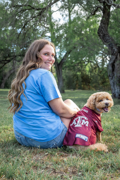 thm_april-2026-lg-commons-ford-ranch-senior-photos-020