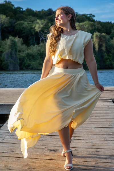 thm_april-2026-lg-commons-ford-ranch-senior-photos-066