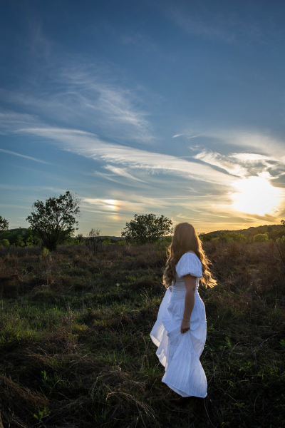 thm_april-2026-lg-commons-ford-ranch-senior-photos-077