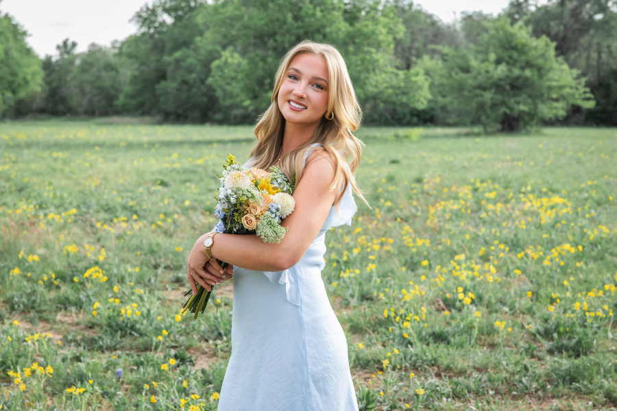 thm_april-2026-wt-mckinney-falls-park-senior-photos-002.webp