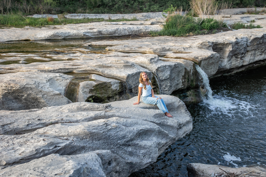 thm_april-2026-wt-mckinney-falls-park-senior-photos-096.webp