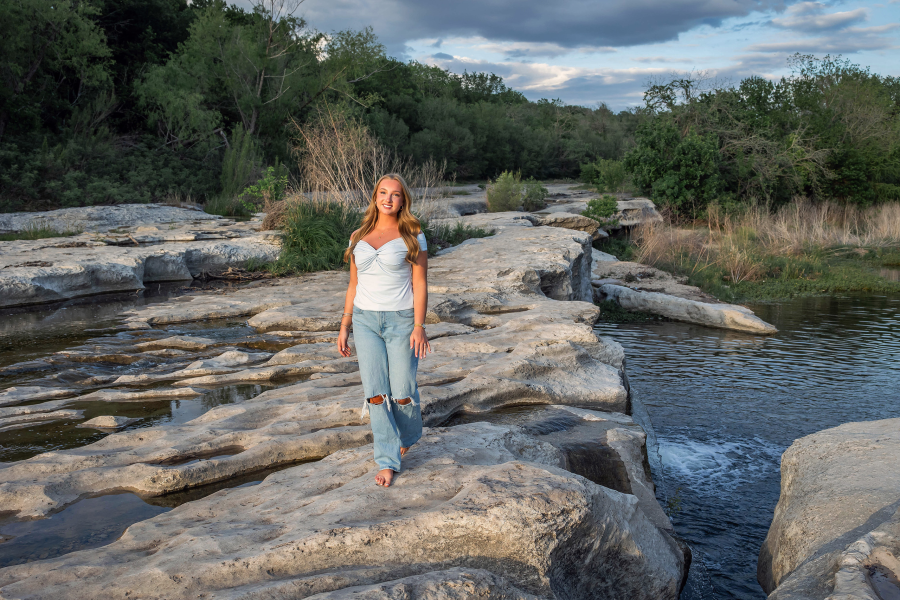 thm_april-2026-wt-mckinney-falls-park-senior-photos-099.webp