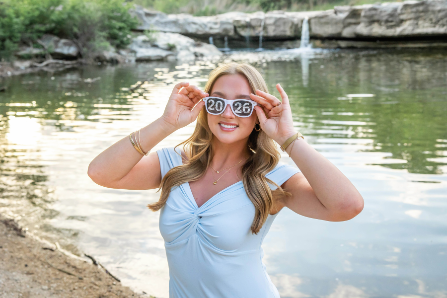 thm_april-2026-wt-mckinney-falls-park-senior-photos-106.webp