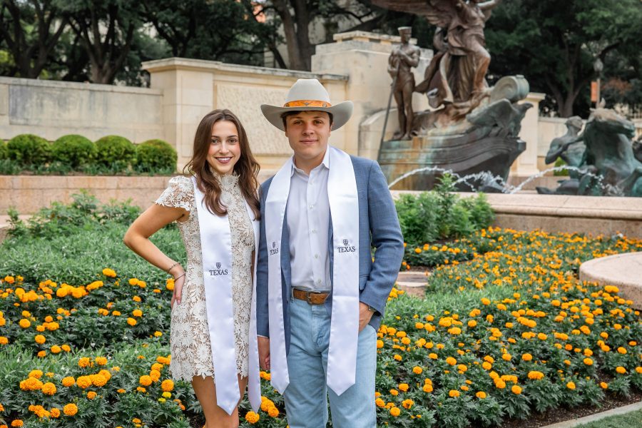 April-2026-UT-Graduation-Photos-Paige-Wade-403