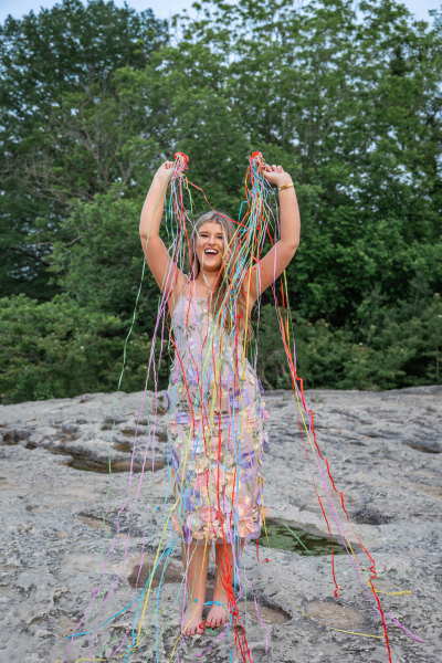 thm_april-2026-harwood-senior-photos-mckinney-falls-201.webp