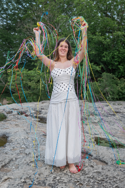 thm_april-2026-harwood-senior-photos-mckinney-falls-207.webp