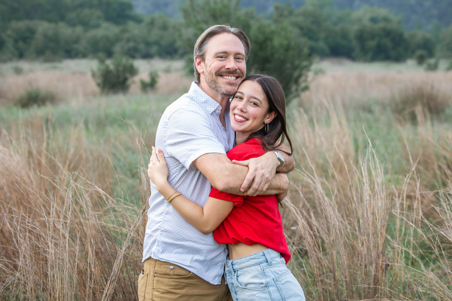 thm_april-2026-lb-commons-ford-ranch-senior-photos-042.webp