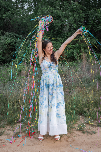 thm_april-2026-lb-commons-ford-ranch-senior-photos-148.webp