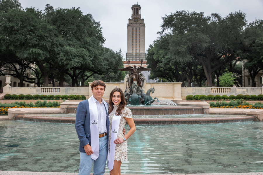 thm_april-2026-ut-graduation-photos-paige-wade-108.webp