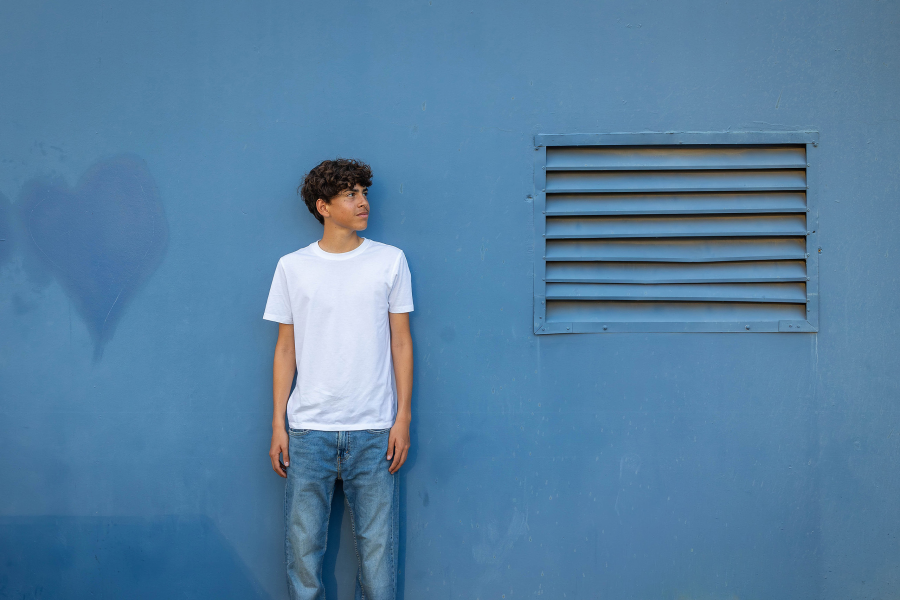 thm_april-2026-vm-family-senior-photos-downtown-austin-130.webp