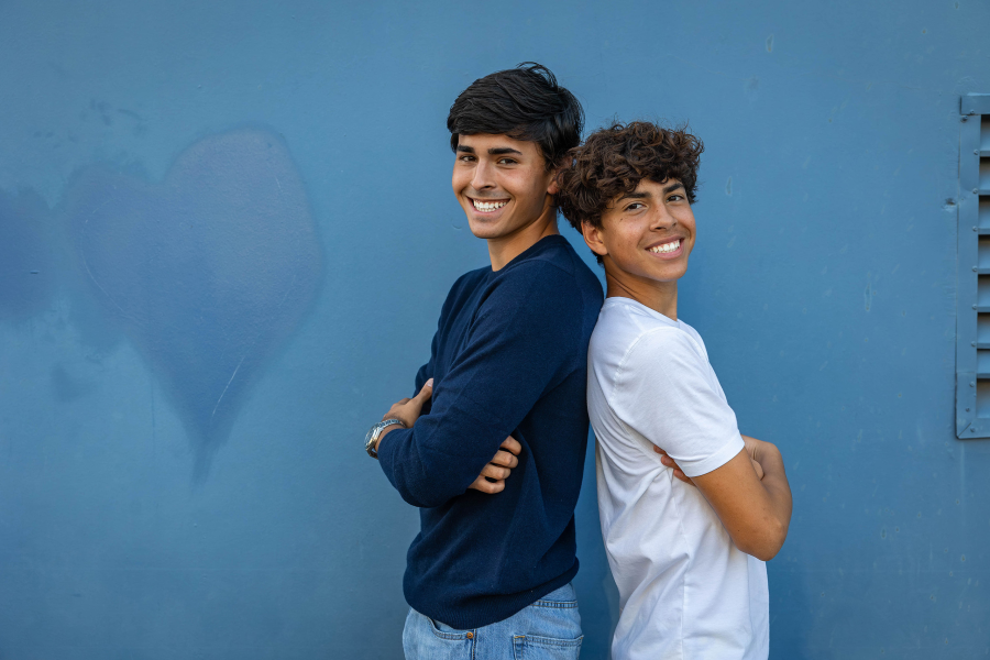 thm_april-2026-vm-family-senior-photos-downtown-austin-133.webp