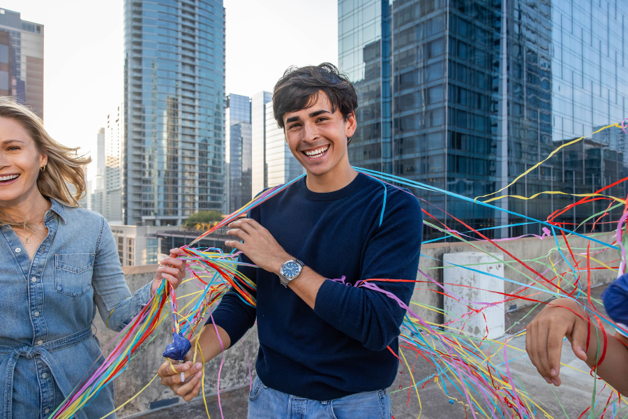 thm_april-2026-vm-family-senior-photos-downtown-austin-188.webp