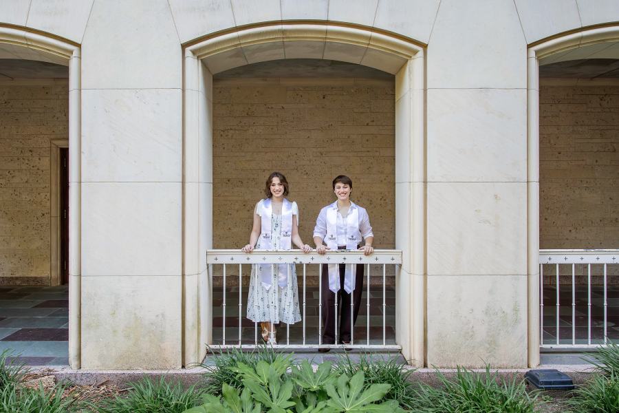 thm_may-2026-ut-graduation-photos-sisters-046.webp