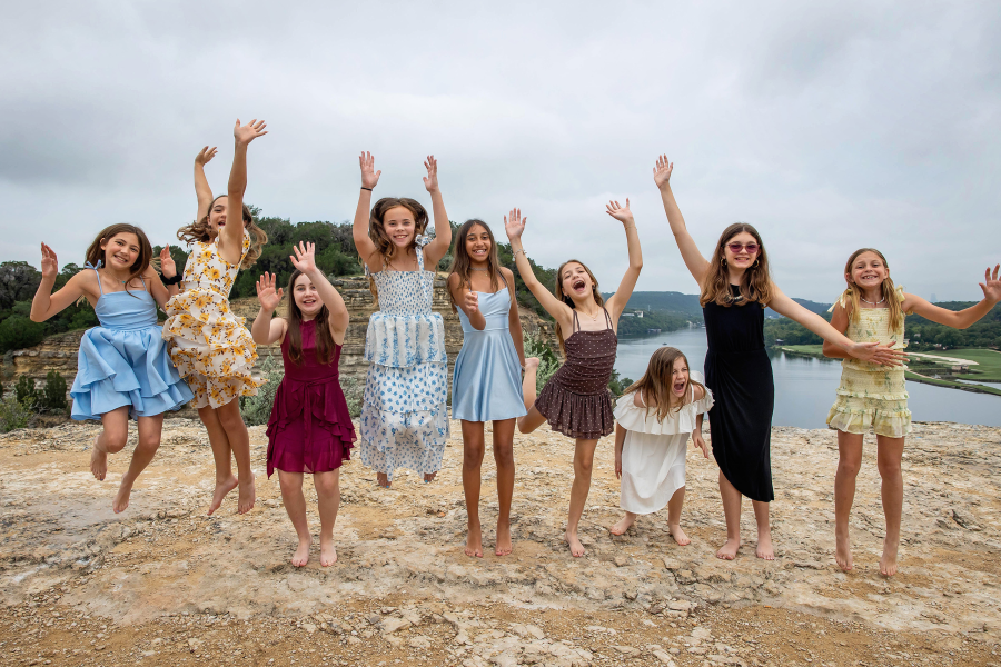 thm_may-2026-5th-grade-graduation-photos-360-overlook-136.webp