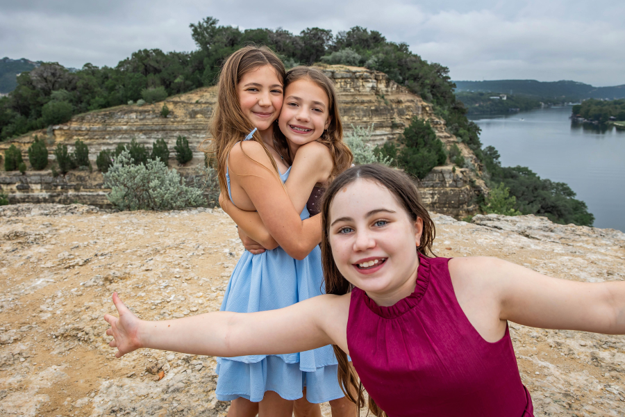 thm_may-2026-5th-grade-graduation-photos-360-overlook-149.webp