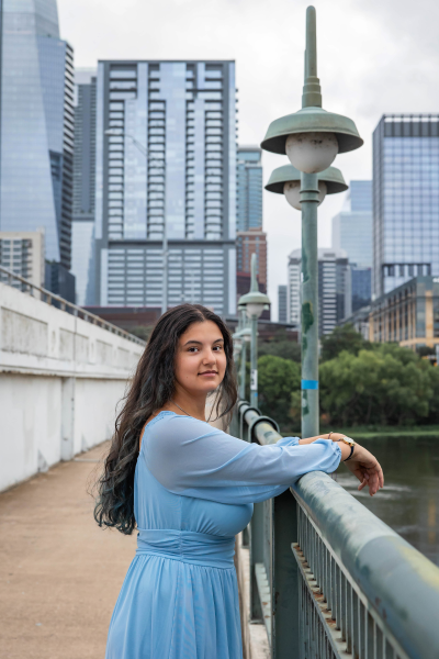 thm_july-2026-raylie-soliz-downtown-austin-senior-photos-023