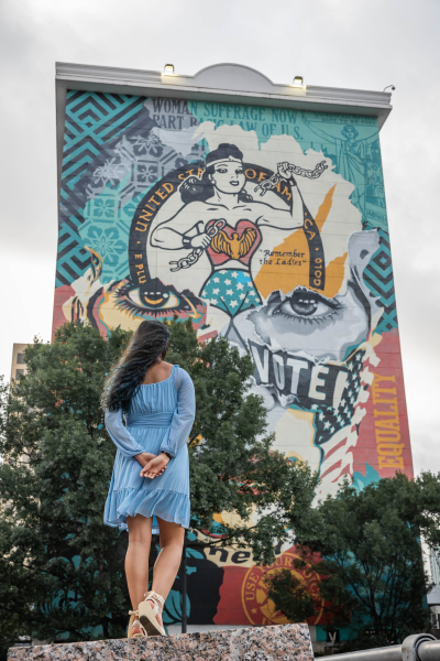 thm_july-2026-raylie-soliz-downtown-austin-senior-photos-054