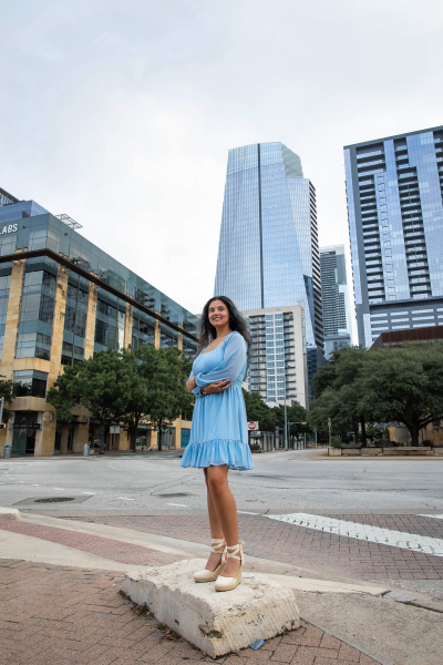thm_july-2026-raylie-soliz-downtown-austin-senior-photos-055