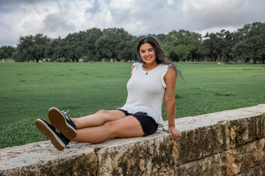 thm_july-2026-raylie-soliz-downtown-austin-senior-photos-116