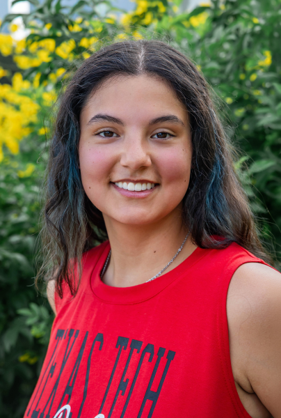 thm_july-2026-raylie-soliz-downtown-austin-senior-photos-149