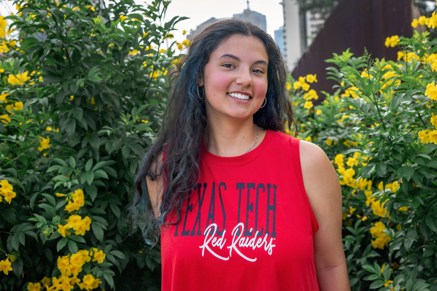 thm_july-2026-raylie-soliz-downtown-austin-senior-photos-153