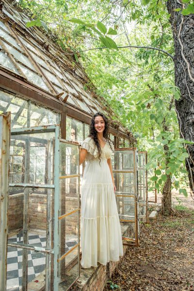 thm_sept-2026-el-sekrit-theater-austin-senior-photos-026