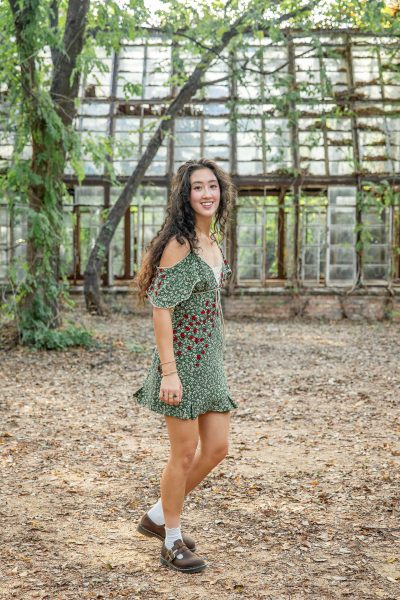 thm_sept-2026-el-sekrit-theater-austin-senior-photos-176