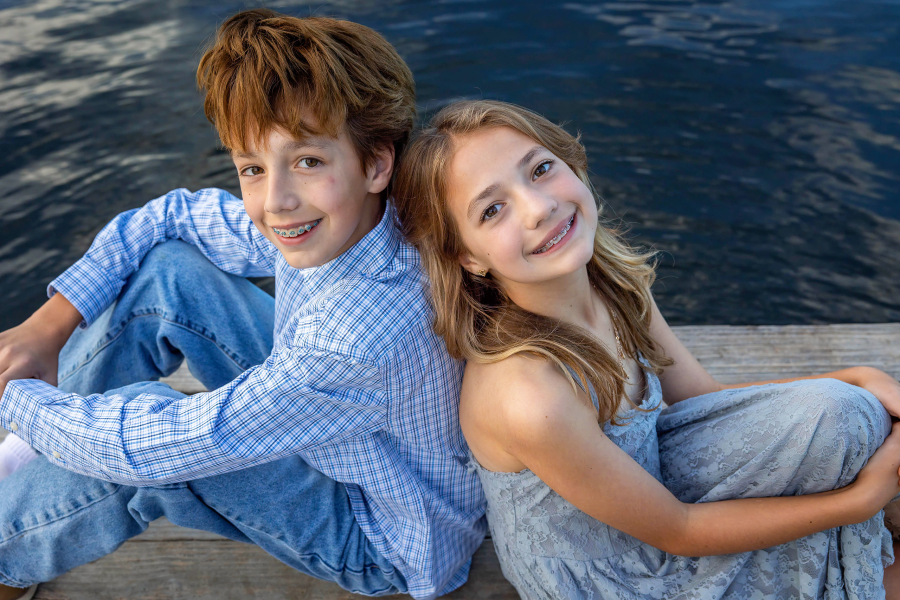 thm_oct-2026-family-photos-commons-ford-ranch-066.webp