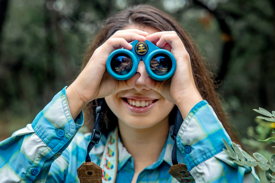 thm_oct-2026-lr-senior-family-photos-violet-crown-trail-austin-121.webp