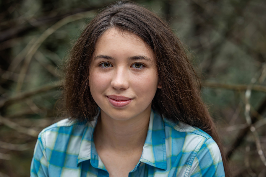 thm_oct-2026-lr-senior-family-photos-violet-crown-trail-austin-125.webp