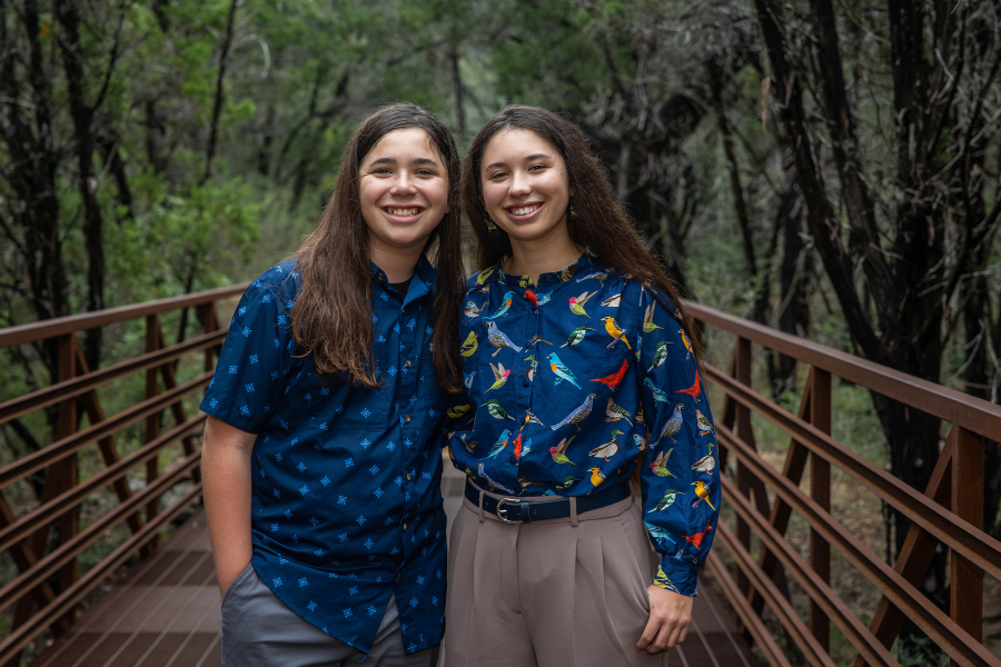 thm_oct-2026-lr-senior-family-photos-violet-crown-trail-austin-138.webp